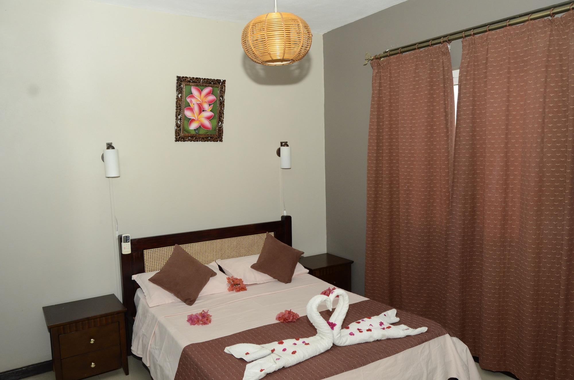 Villa Narmada Grand Baie Exteriör bild