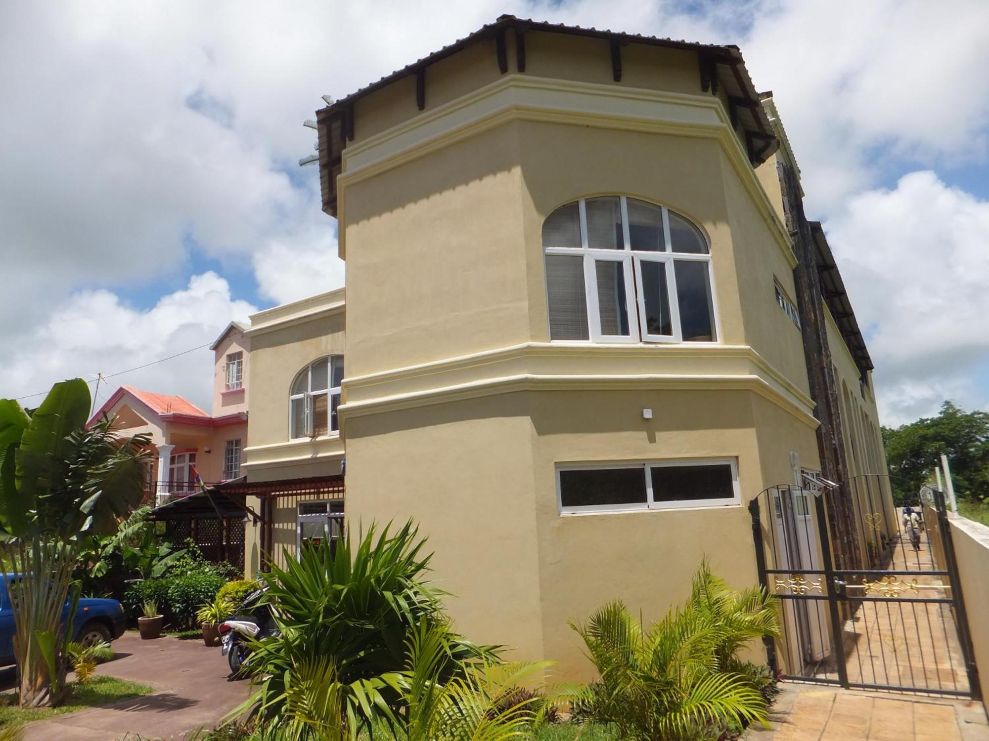 Villa Narmada Grand Baie Exteriör bild